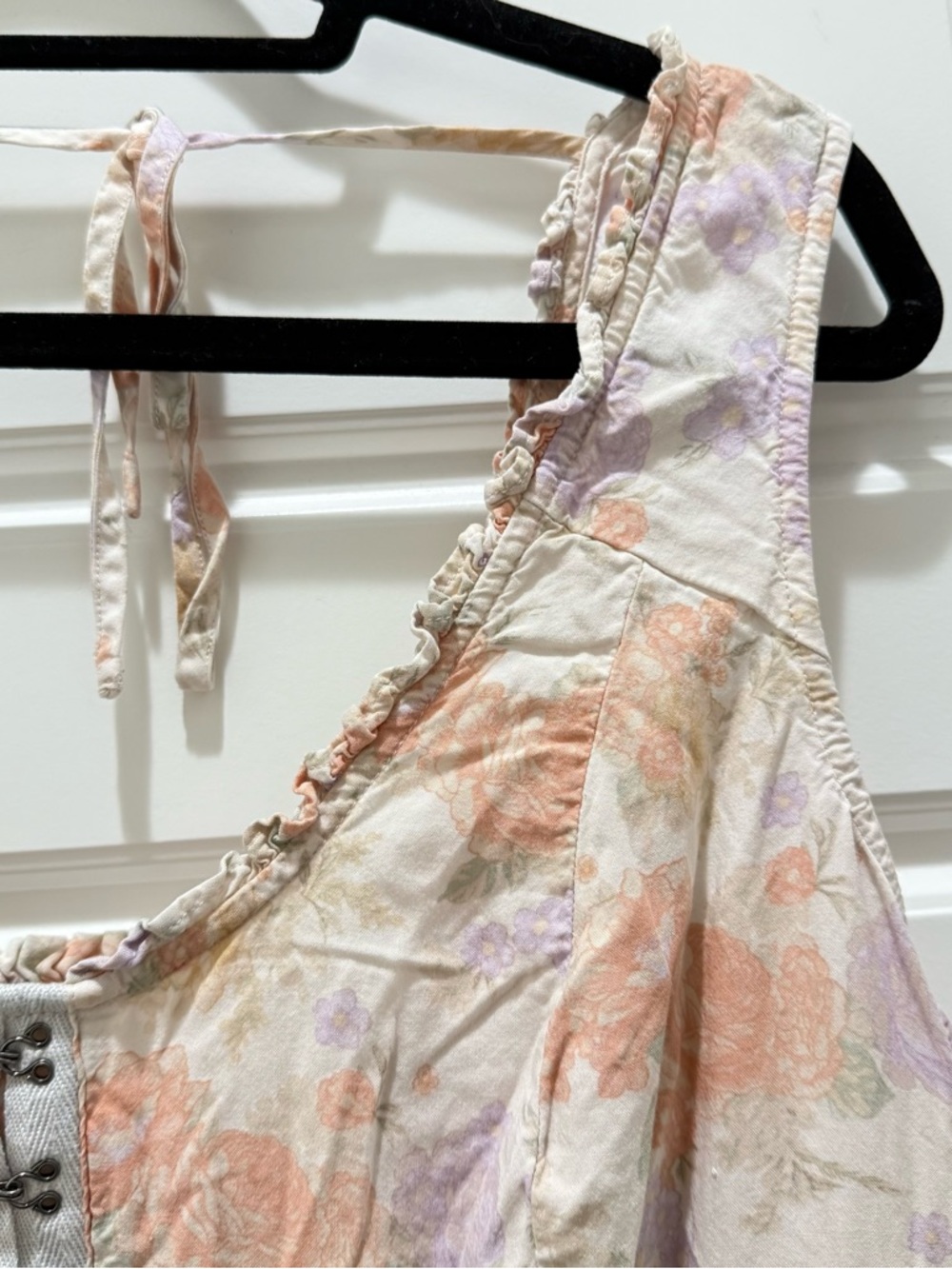 Torrid Babydoll Challis Corset Top in Lush Floral Dew 2X Corset Tie Back Tank - Picture 10 of 12